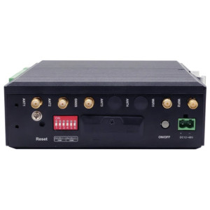 InHand EC942 Edge Computer with 4GB RAM and 16GB eMMC FLASH, optional Wi-Fi, I/O, GPS, CAN, TPM